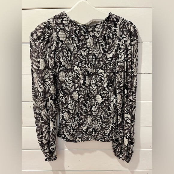 Smocked Print Blouse - Part Two (Size 34 / XS) - Picture 9 of 10